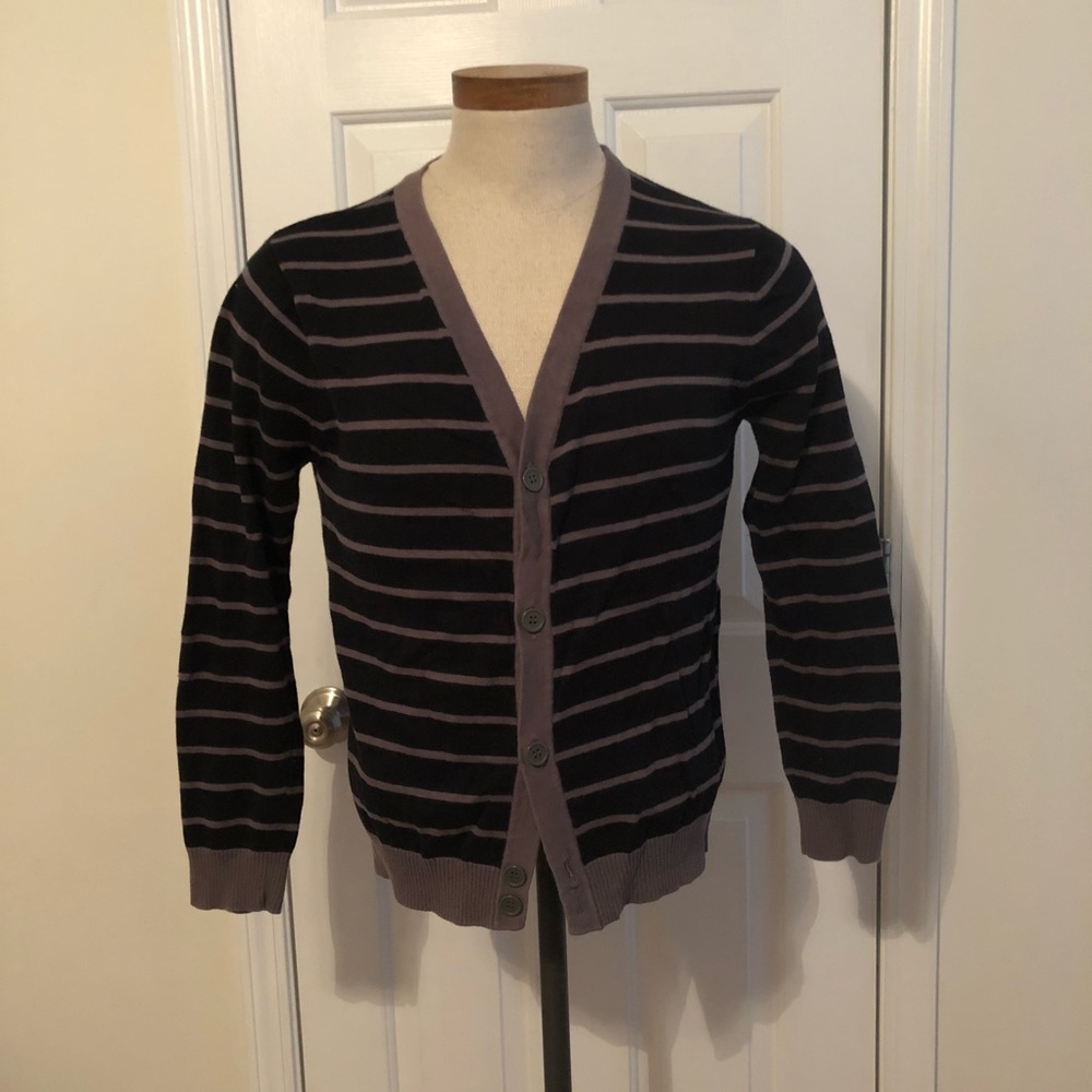 Carbon Cardigan Sweater